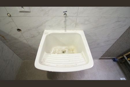 Casa de condomínio à venda com 37m², 2 quartos e sem vaga Casa de condomínio à venda com 37m², 2 quartos e sem vagaÁrea de Serviço