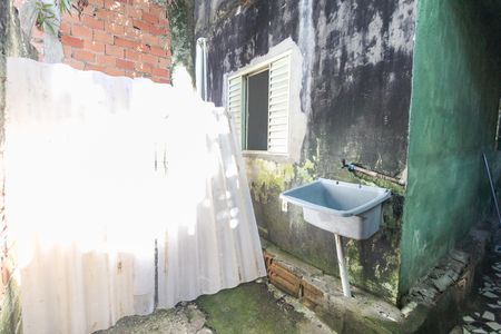 Casa para alugar com 20m², 1 quarto e sem vaga Casa para alugar com 20m², 1 quarto e sem vagaÁrea de Serviço