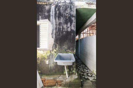 Casa para alugar com 20m², 1 quarto e sem vaga Casa para alugar com 20m², 1 quarto e sem vagaÁrea de Serviço