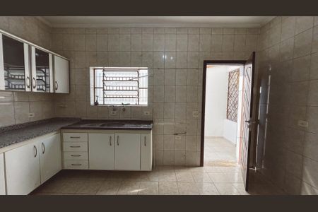 Casa para alugar com 130m², 2 quartos e 1 vaga Casa para alugar com 130m², 2 quartos e 1 vagaCozinha