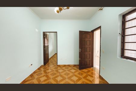 Casa para alugar com 130m², 2 quartos e 1 vaga Casa para alugar com 130m², 2 quartos e 1 vagaSala