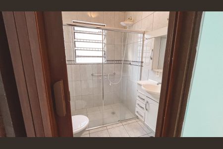 Casa para alugar com 130m², 2 quartos e 1 vaga Casa para alugar com 130m², 2 quartos e 1 vagaBanheiro