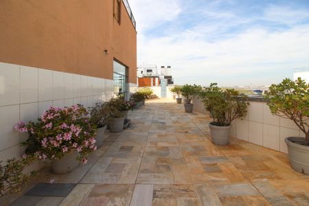 Apartamento à venda com 37m², 1 quarto e 1 vagaÁrea comum