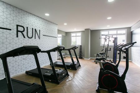 Apartamento para alugar com 44m², 2 quartos e 1 vaga Apartamento para alugar com 44m², 2 quartos e 1 vagaÁrea comum - Academia