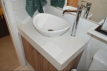 Apartamento à venda com 81m², 2 quartos e 2 vagasBanheiro