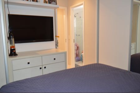 Apartamento à venda com 81m², 2 quartos e 2 vagasSuíte