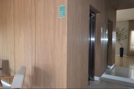 Apartamento à venda com 81m², 2 quartos e 2 vagasElevadores