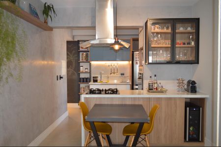 Apartamento à venda com 81m², 2 quartos e 2 vagasCozinha