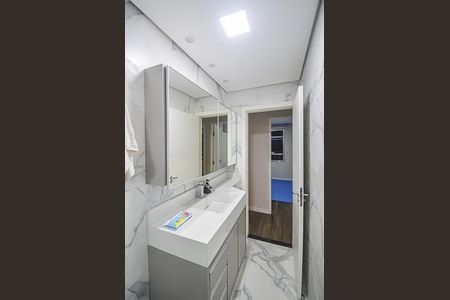 Apartamento à venda com 128m², 3 quartos e 1 vaga Apartamento à venda com 128m², 3 quartos e 1 vagaBanheiro
