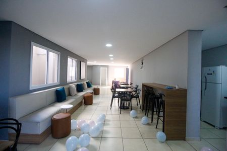 Apartamento para alugar com 41m², 2 quartos e 1 vagaÁrea comum - Salão de festas
