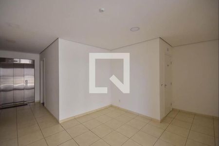 Apartamento para alugar com 41m², 2 quartos e 1 vagaHall social