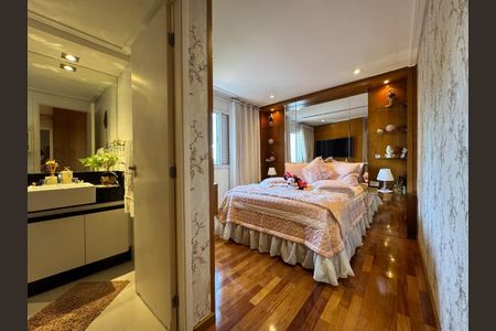 Apartamento à venda com 121m², 3 quartos e 2 vagas Apartamento à venda com 121m², 3 quartos e 2 vagasFoto 23