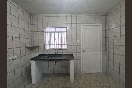 Casa à venda com 150m², 3 quartos e 3 vagas Casa à venda com 150m², 3 quartos e 3 vagasCozinha