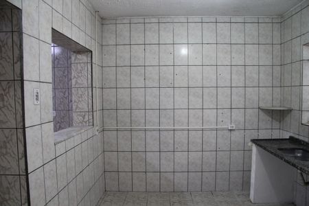 Casa à venda com 150m², 3 quartos e 3 vagasCozinha 