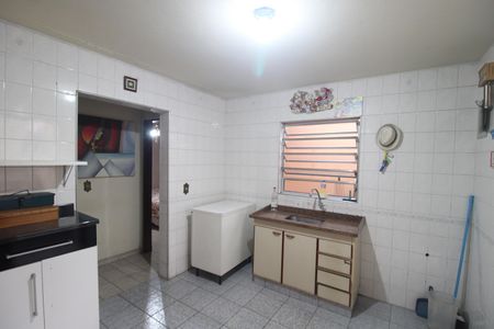 Casa à venda com 150m², 3 quartos e 2 vagasCasa 2 - Sala / Cozinha