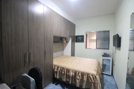Casa à venda com 150m², 3 quartos e 2 vagasQuarto 1