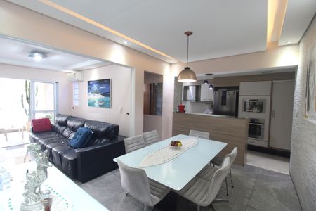 Casa à venda com 150m², 3 quartos e 2 vagasCozinha