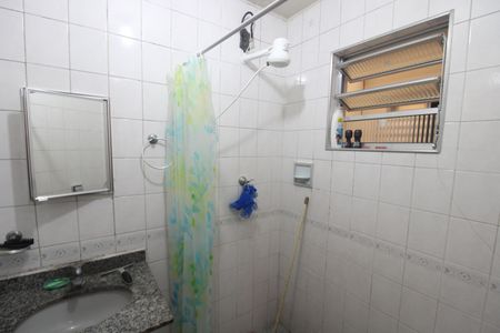Casa à venda com 150m², 3 quartos e 2 vagasCasa 2 - Banheiro