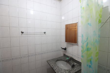 Casa à venda com 150m², 3 quartos e 2 vagasCasa 2 - Banheiro
