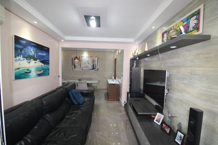 Casa à venda com 150m², 3 quartos e 2 vagasSala