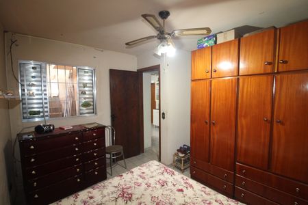Casa à venda com 150m², 3 quartos e 2 vagasCasa 2 - Quarto