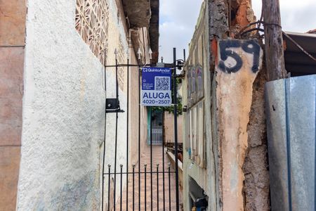 Casa para alugar com 42m², 2 quartos e sem vagaFachada