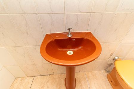 Casa para alugar com 42m², 2 quartos e sem vagaBanheiro