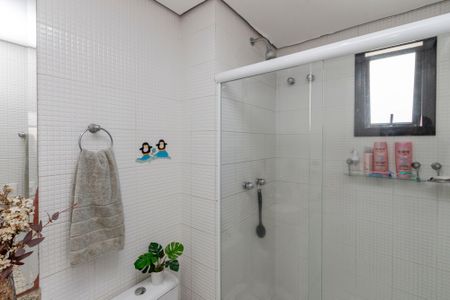 Apartamento à venda com 84m², 3 quartos e 2 vagasBanheiro da Suíte