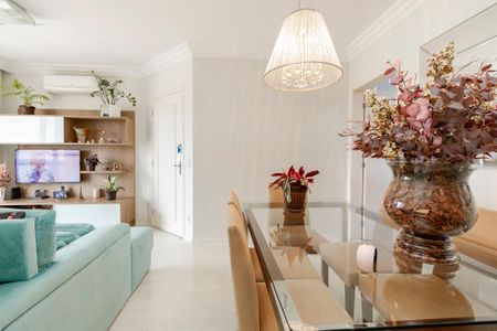 Apartamento à venda com 84m², 3 quartos e 2 vagasSala