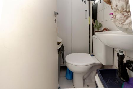 Apartamento à venda com 84m², 3 quartos e 2 vagasBanheiro de Serviço