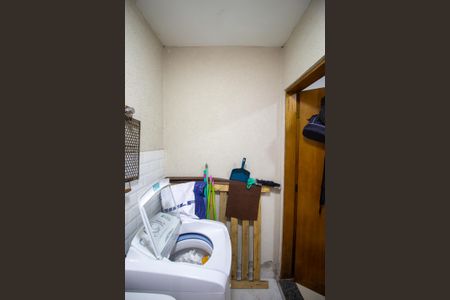 Casa de condomínio à venda com 55m², 2 quartos e 1 vaga Casa de condomínio à venda com 55m², 2 quartos e 1 vagaÁrea de Serviço