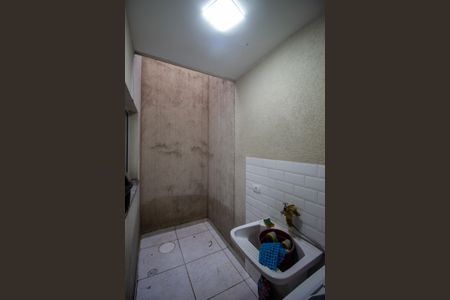 Casa de condomínio à venda com 55m², 2 quartos e 1 vaga Casa de condomínio à venda com 55m², 2 quartos e 1 vagaÁrea de Serviço