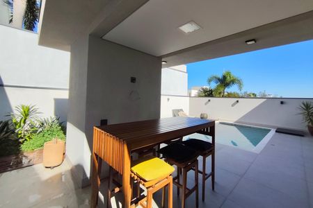 Casa de condomínio à venda com 200m², 3 quartos e 4 vagasÁrea gourmet