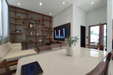 Casa de condomínio à venda com 200m², 3 quartos e 4 vagasSala de Jantar