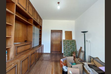 Casa à venda com 280m², 4 quartos e 5 vagas Casa à venda com 280m², 4 quartos e 5 vagasSala 2