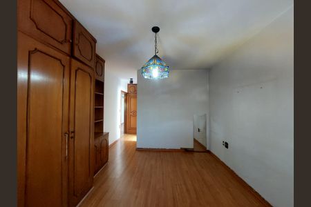 Casa à venda com 280m², 4 quartos e 5 vagas Casa à venda com 280m², 4 quartos e 5 vagasSuíte 2