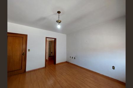 Casa à venda com 280m², 4 quartos e 5 vagas Casa à venda com 280m², 4 quartos e 5 vagasSuíte 4