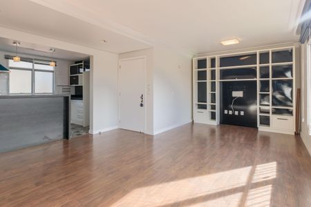 Apartamento à venda com 100m², 2 quartos e 2 vagasSala