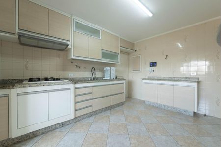 Apartamento para alugar com 130m², 3 quartos e 3 vagasCozinha
