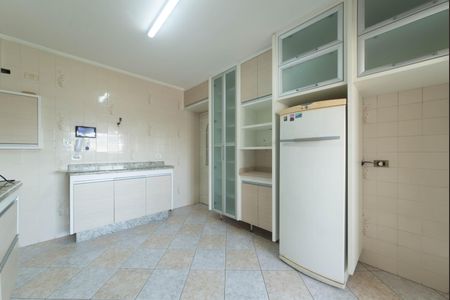 Apartamento para alugar com 130m², 3 quartos e 3 vagasCozinha
