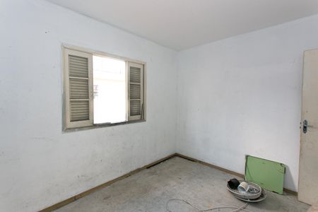 Casa à venda com 229m², 5 quartos e 2 vagasCasa 1 - Quarto 3