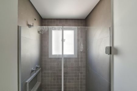 Apartamento à venda com 113m², 3 quartos e 2 vagas Apartamento à venda com 113m², 3 quartos e 2 vagasBanheiro da Suíte 2