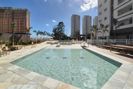 Apartamento à venda com 113m², 3 quartos e 2 vagas Apartamento à venda com 113m², 3 quartos e 2 vagasÁrea comum - Piscina