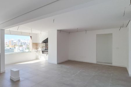 Apartamento à venda com 113m², 3 quartos e 2 vagas Apartamento à venda com 113m², 3 quartos e 2 vagasSala