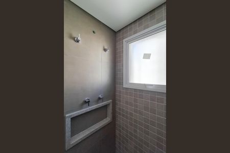 Apartamento à venda com 113m², 3 quartos e 2 vagas Apartamento à venda com 113m², 3 quartos e 2 vagasBanheiro da Suíte 2