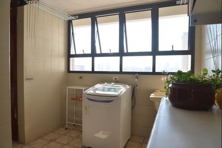 Apartamento à venda com 170m², 3 quartos e 2 vagasÁrea de Serviço