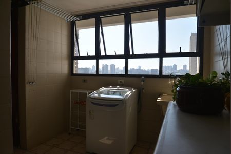 Apartamento à venda com 170m², 3 quartos e 2 vagasÁrea de Serviço