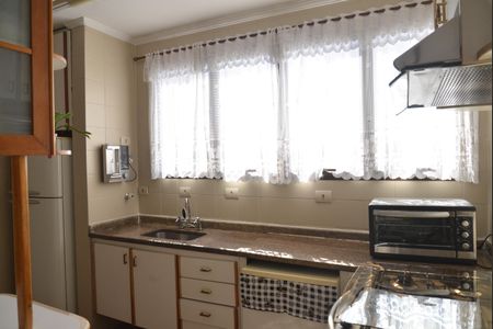 Apartamento à venda com 170m², 3 quartos e 2 vagasCozinha