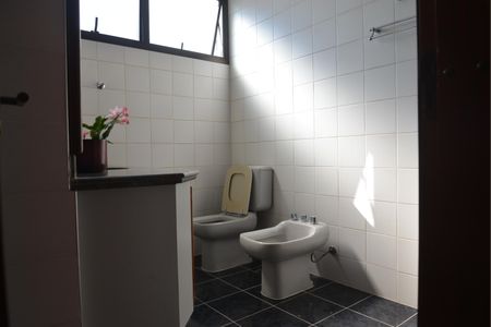 Apartamento à venda com 170m², 3 quartos e 2 vagasBanheiro Social