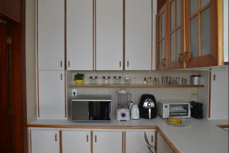 Apartamento à venda com 170m², 3 quartos e 2 vagasCozinha